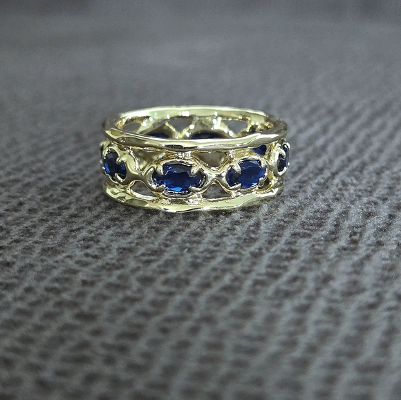 Zeyzey Jewelry - Zeyzey Gold💛 Double✌️ Band with Blue💙 Crystals💎 Ring💍 - NWT